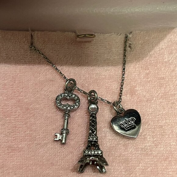 Vintage Juicy Couture Silver Eiffel Tower Necklace - Picture 6 of 8